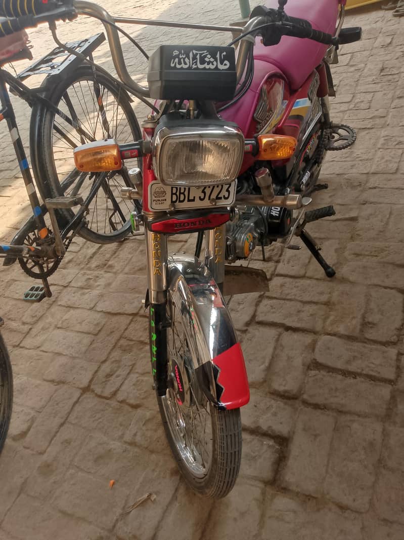 urjant for sell  03350030870 03040751286 0