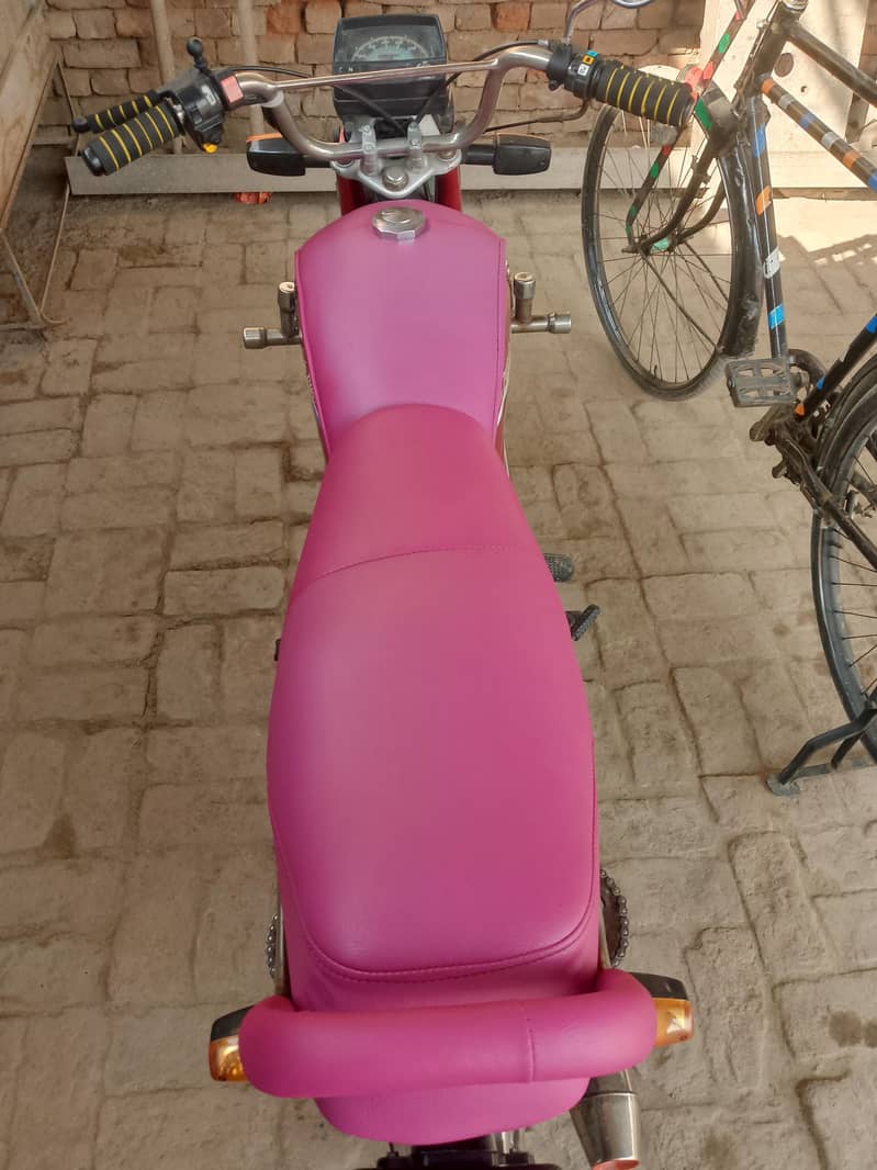 urjant for sell  03350030870 03040751286 6