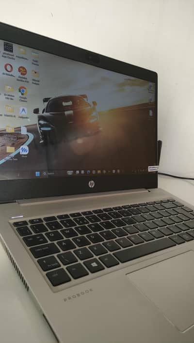 HP Probook - 10 Gen i5