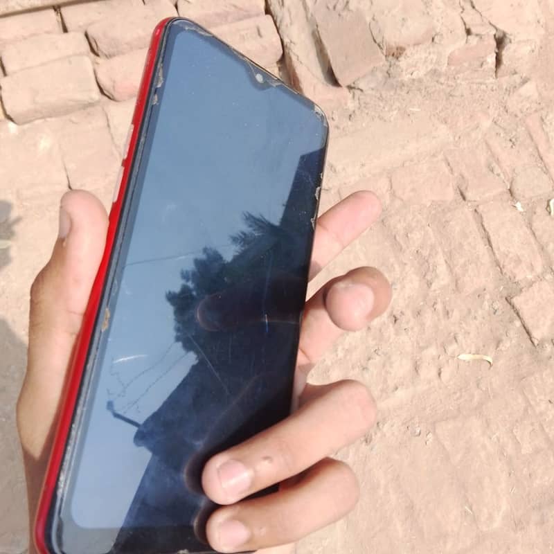 OPPO A1k 4