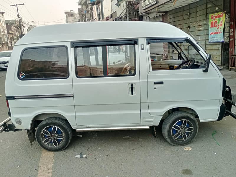 Suzuki Bolan 2012 5