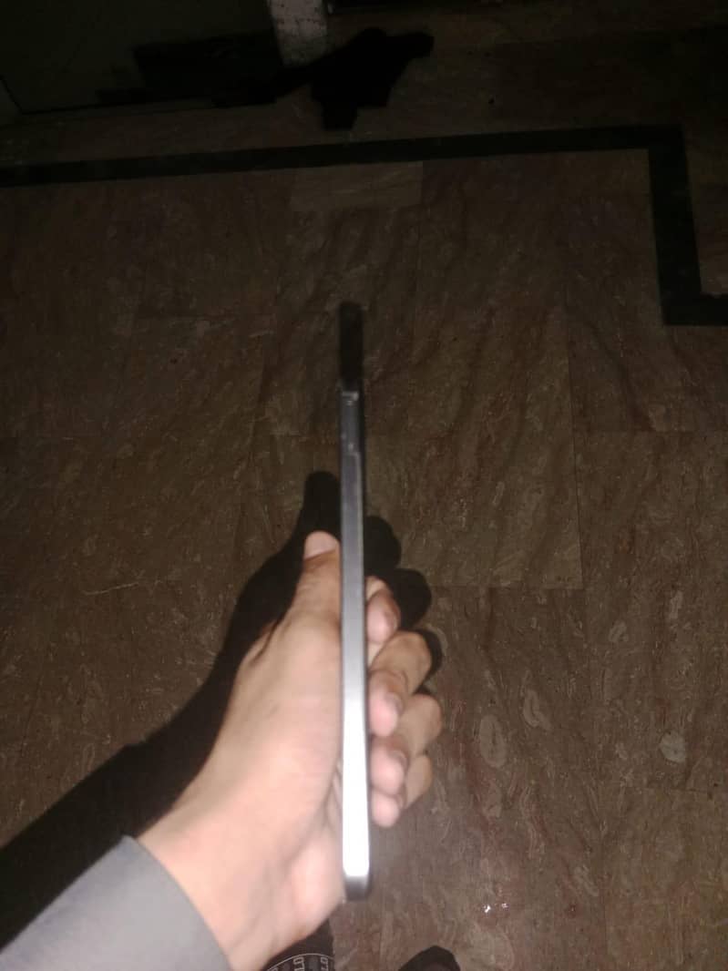 Realme Note 60x 4