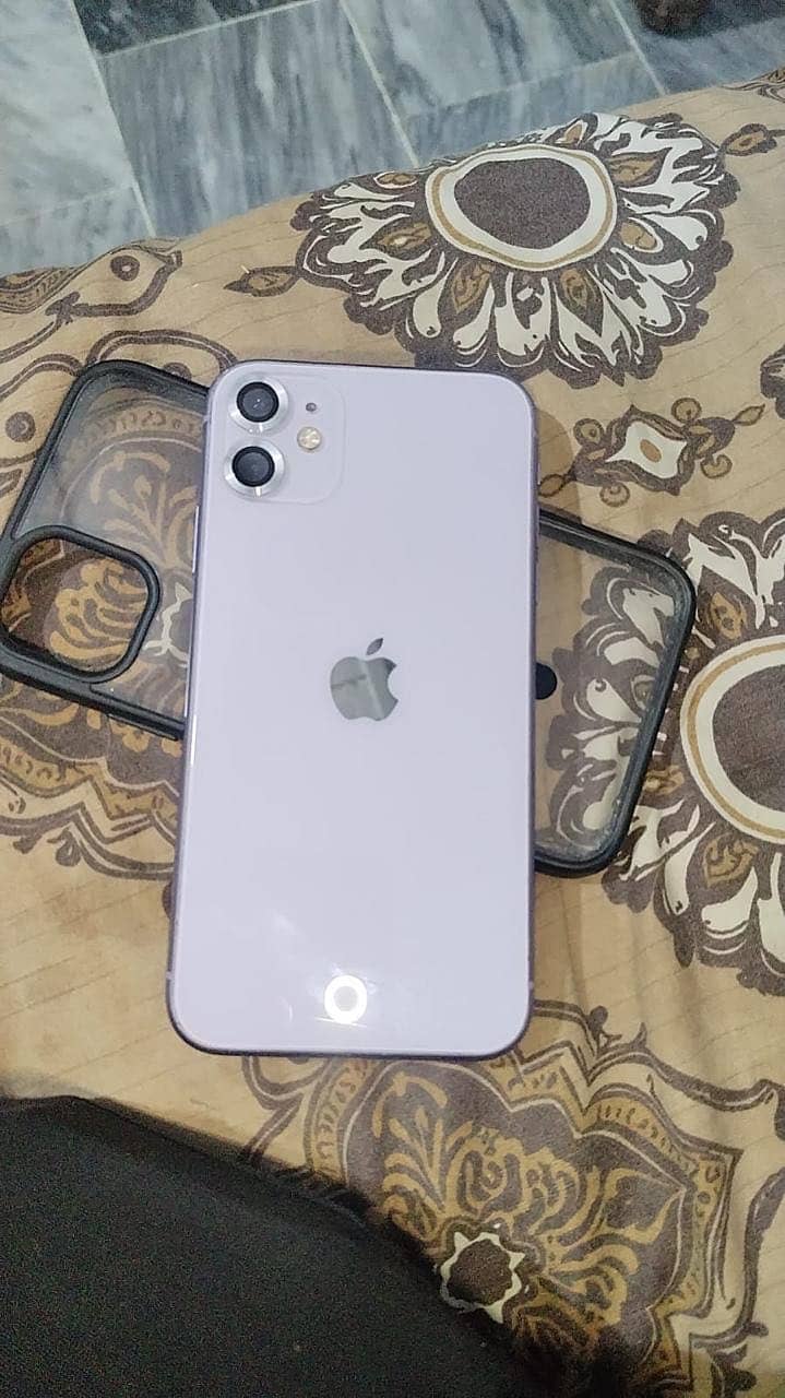 Apple iPhone 11 0