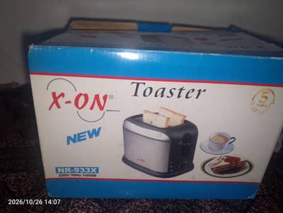 brand new toaster machine