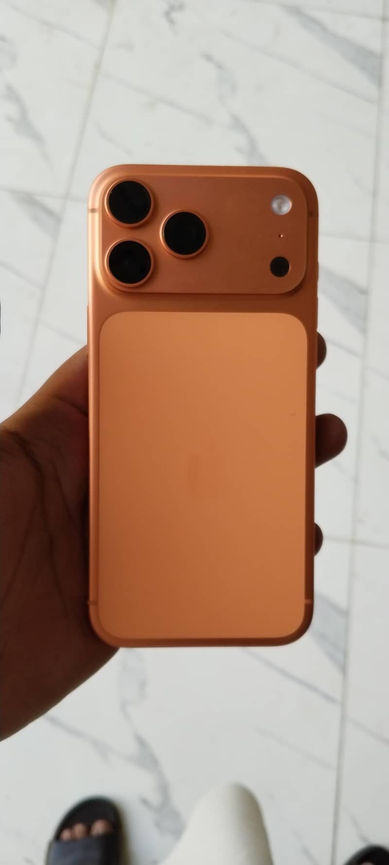 Apple iPhone 17 Pro Max 0