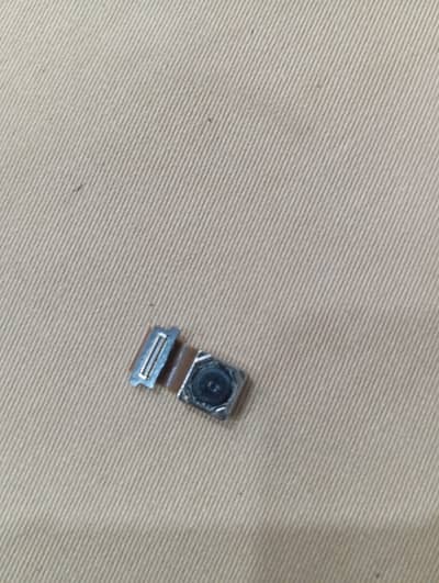 Sony XZ3 mobile front camera lense
