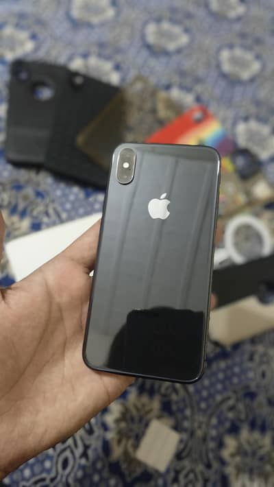 Apple iPhone XS