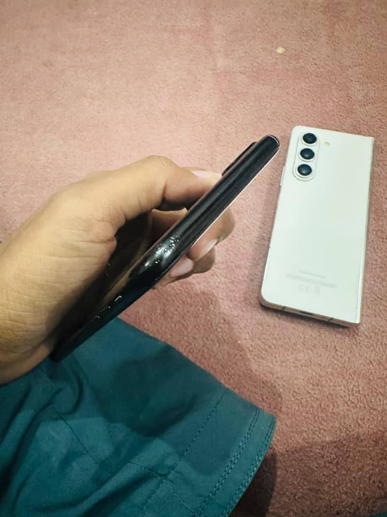 Apple iPhone 7 Plus 2