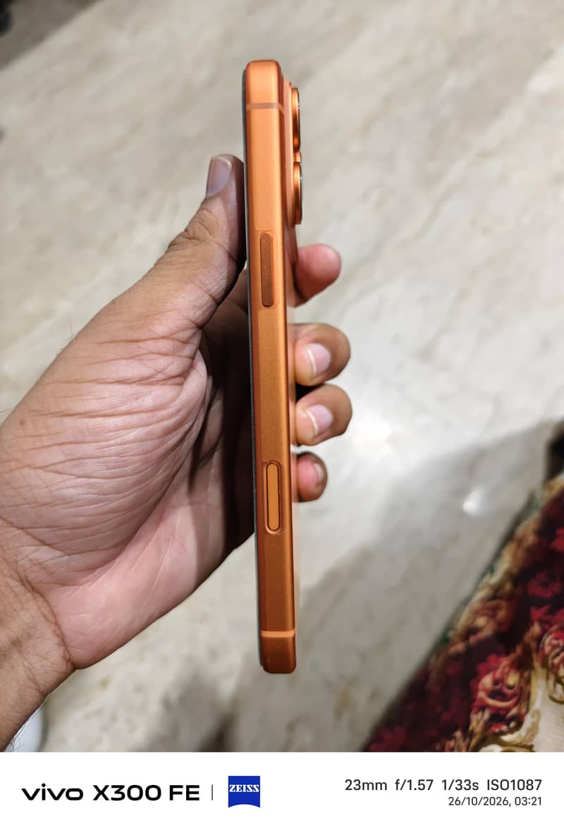 Apple iPhone 17 Pro Max 1