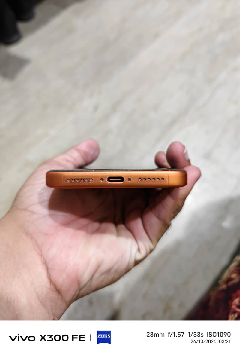 Apple iPhone 17 Pro Max 2