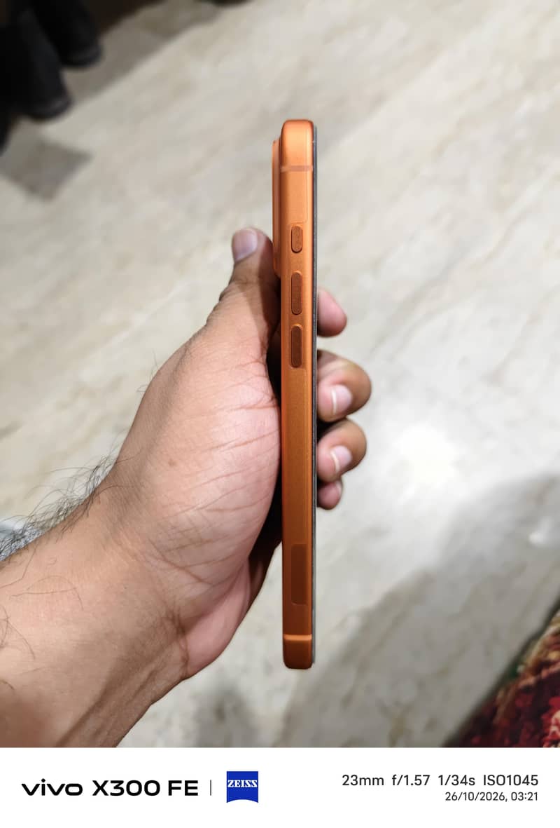 Apple iPhone 17 Pro Max 3