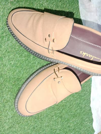 Clarks Men’s Tan Brown Formal Loafers – Size 43