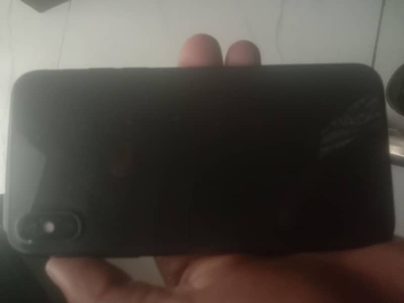 Apple iPhone X 3