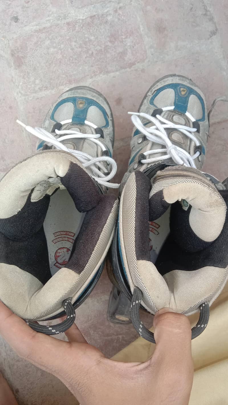 skating shoes condition 9/10 2
