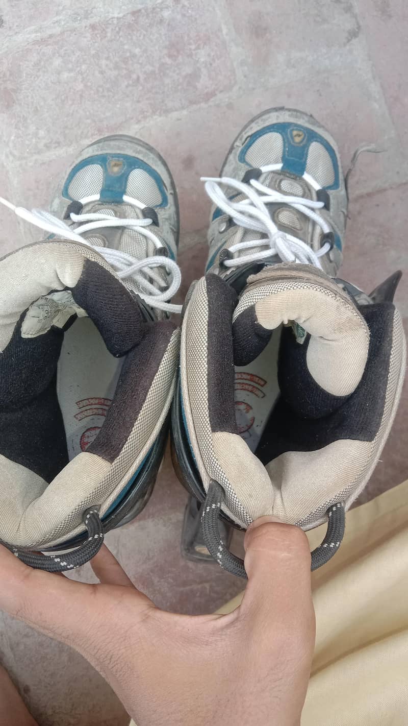 skating shoes condition 9/10 3