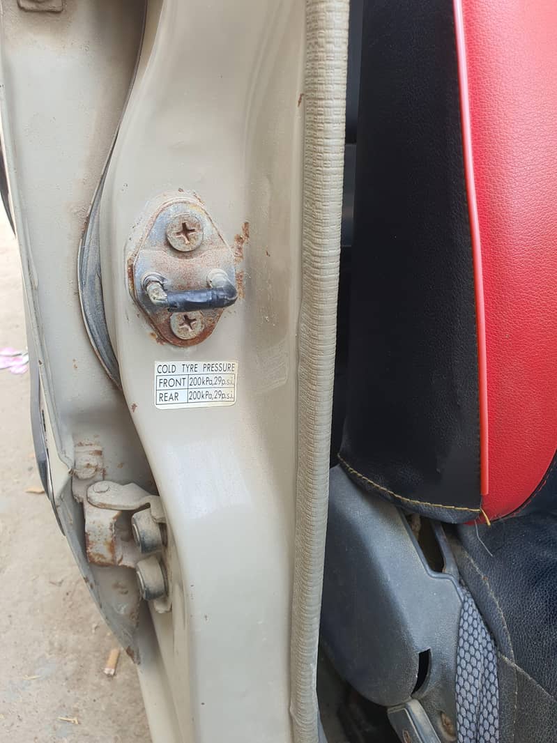 Suzuki Mehran Plus Model. 2000 19