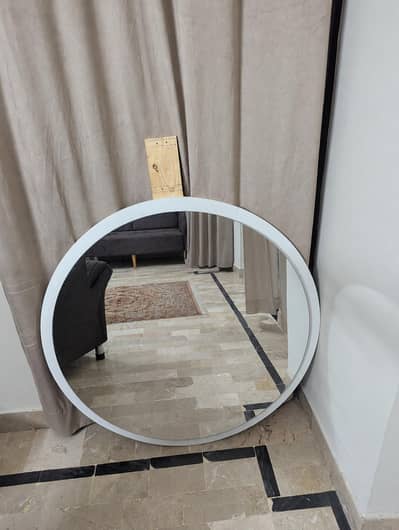 Dressing mirror