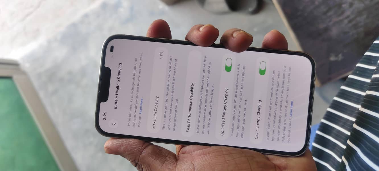 Apple iPhone 13 Pro Max 5