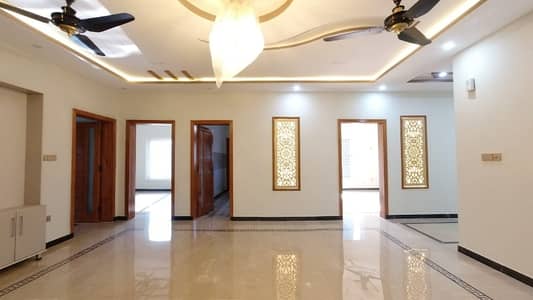 Lower Portion 10 Marla For rent In G-13/1