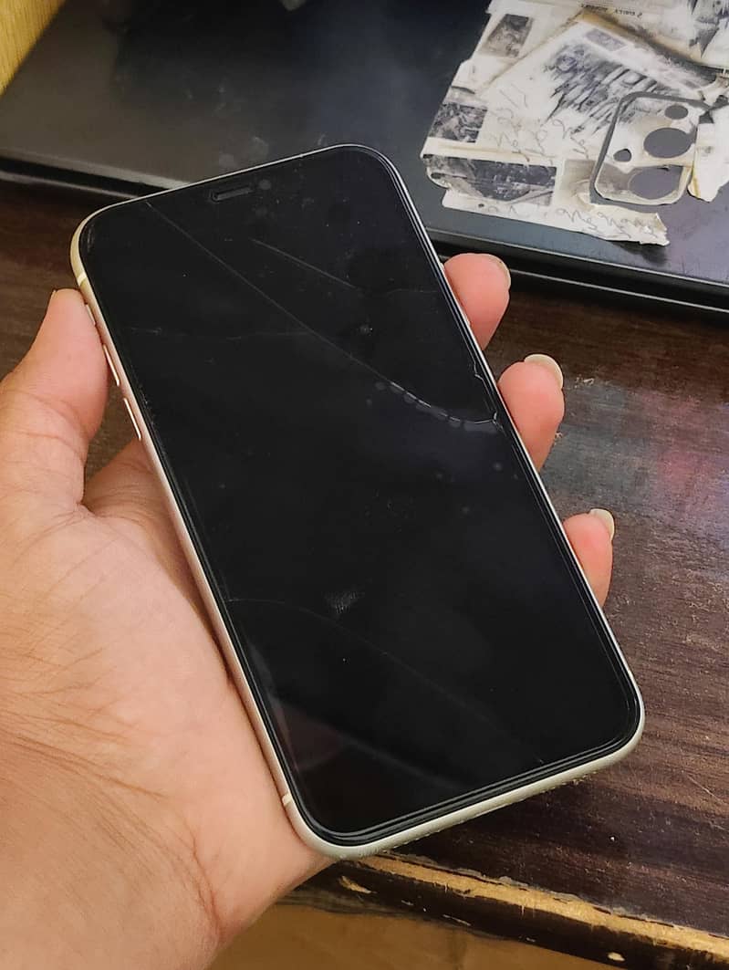 Apple iPhone 11 1