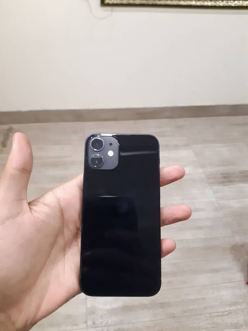 Apple iPhone 12 mini 2