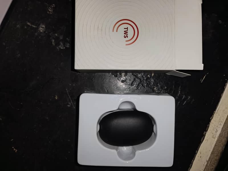 tws wireless earclips 1