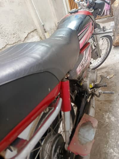 Honda cd70 model 2019