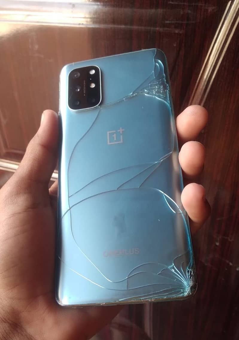 One Plus 8T 0