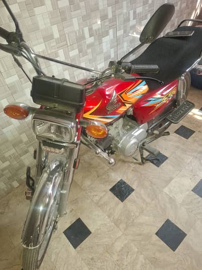 Honda CG 125 2026