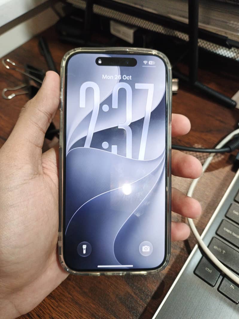 Apple iPhone 15 Pro 1