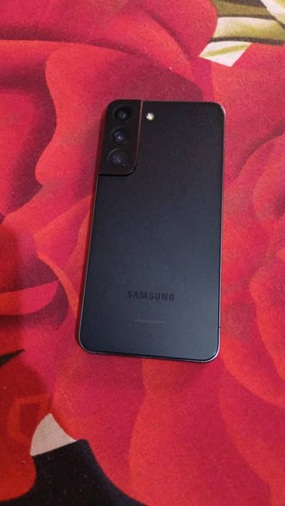 Samsung Mobile S22