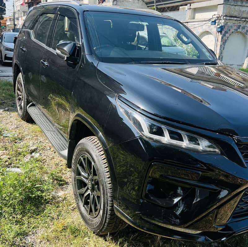 Toyota Fortuner 2025 - Cars - 1120894344