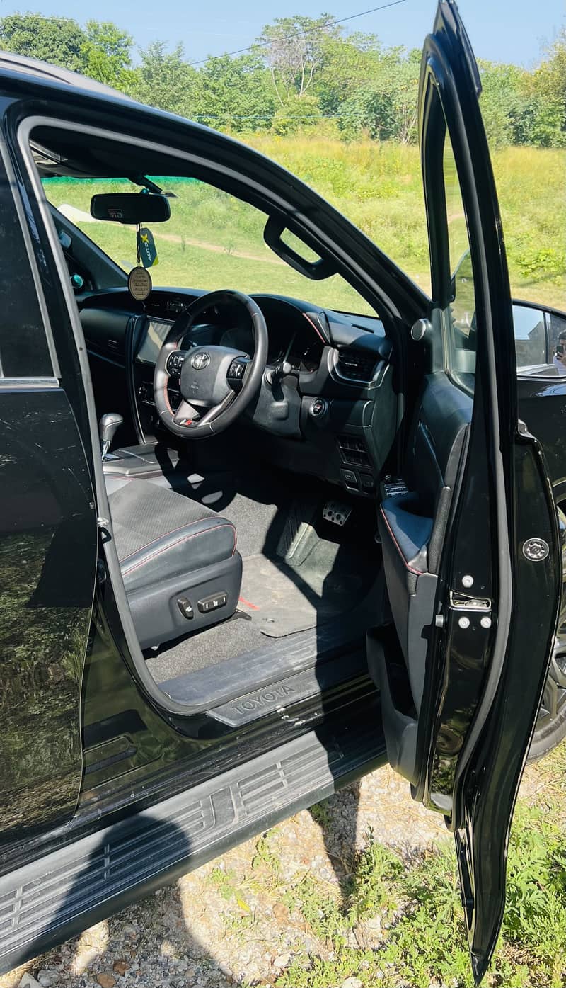 Toyota Fortuner 2025 - Cars - 1120894344