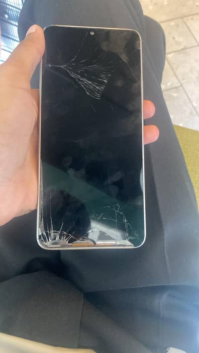 Itel City 100