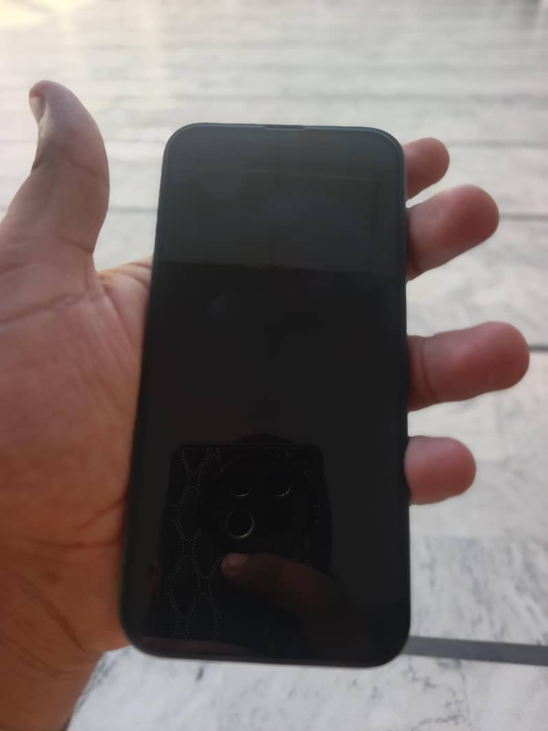 Apple iPhone 13 Pro 3