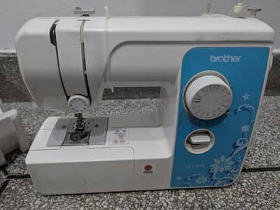Brother sewing machine (JS-1410)