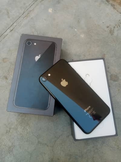 Apple iPhone 8 all ok full original 64 gb WhatsApp 03425929655.