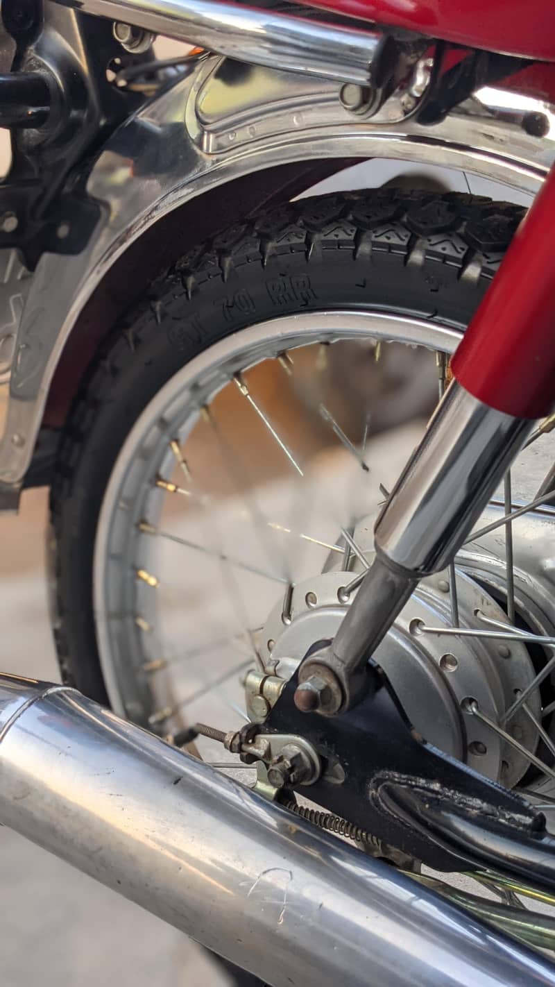 Honda cd70 9
