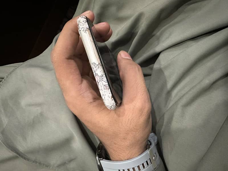 Apple iPhone 11 5