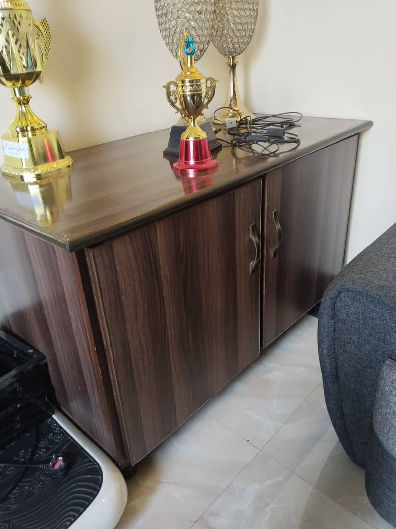 Iron Table with cabinets 0