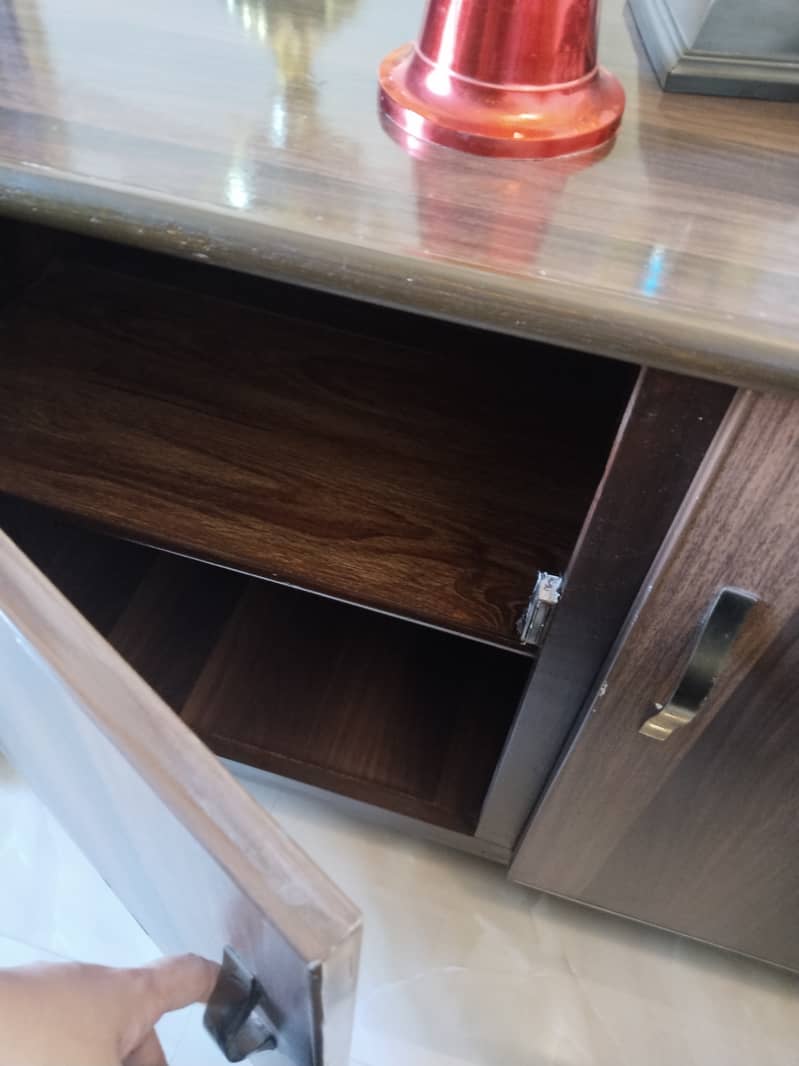Iron Table with cabinets 1