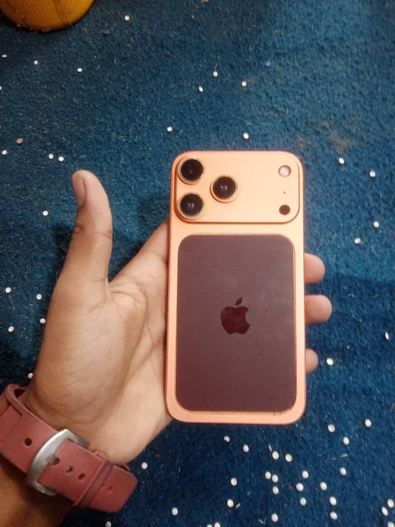Apple iPhone XR 0