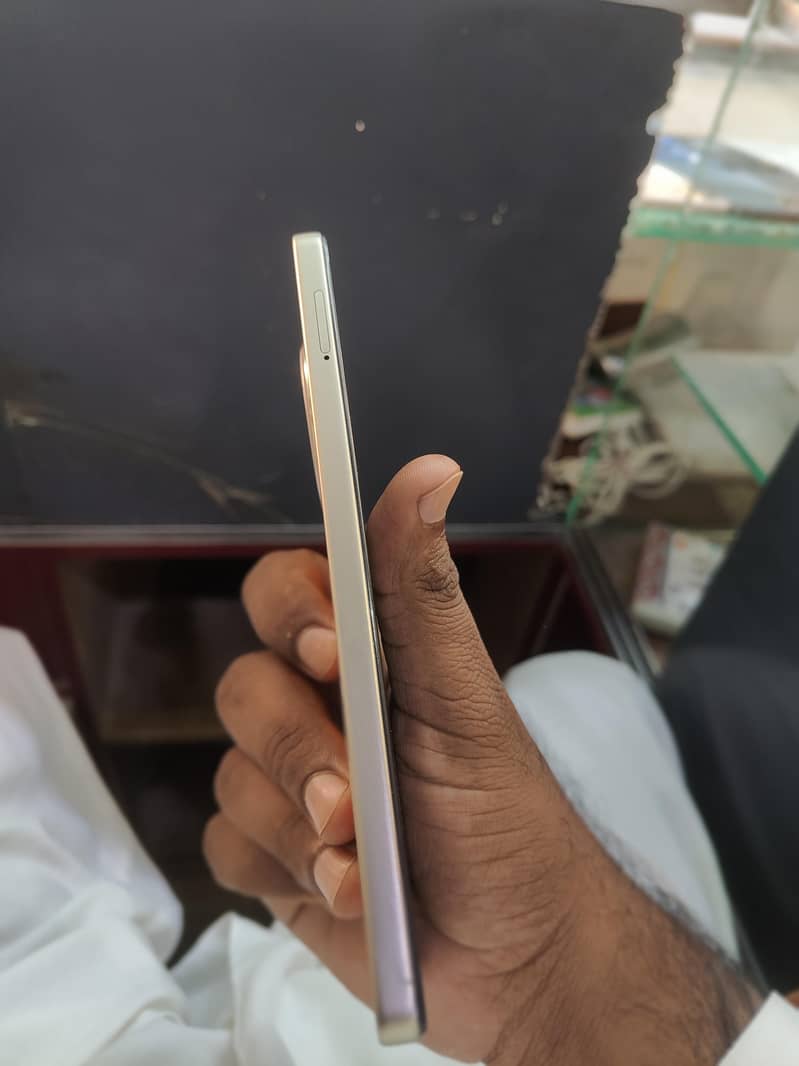 Tecno CAMON 30 2