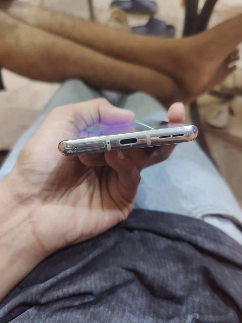 One Plus 8 Pro 4