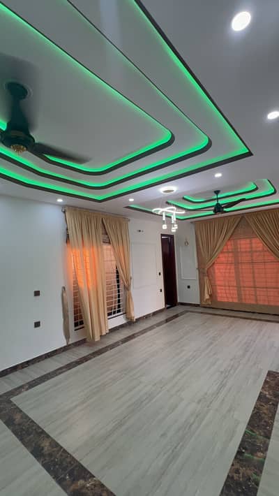 10 Marla Upper Portion For Rent In Tulip Block, Park View City Lahore