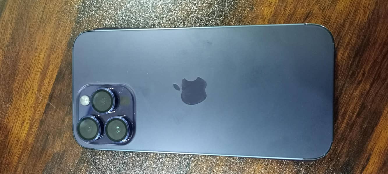 Apple iPhone 14 Pro Max 0