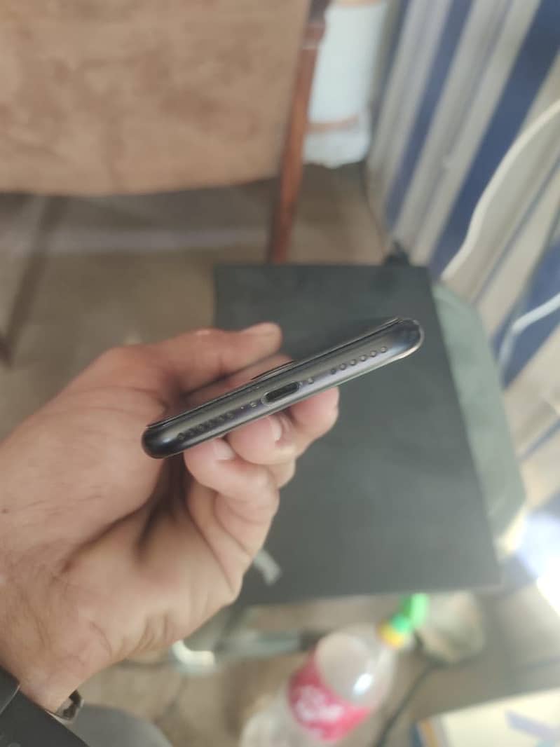Apple iPhone SE 2
