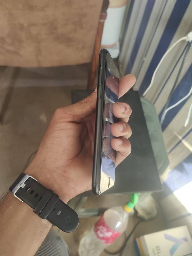 Apple iPhone SE 7