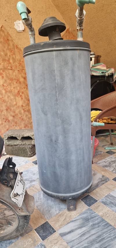 Used gas geyser for urgent sale