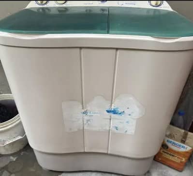 Haier HWM80-100S twin-tub semi-automatic washing machine